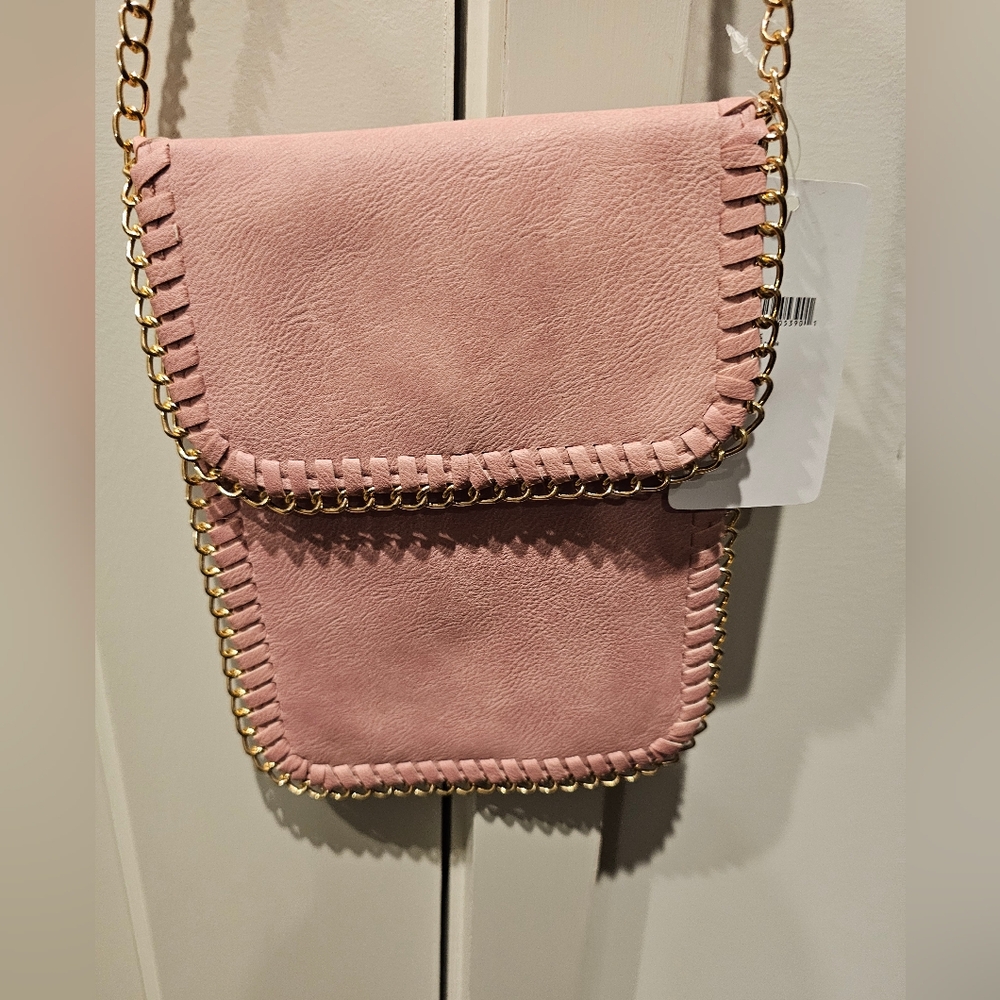 Pink Chain Strap Women's Bag faux leather nwt looks like stella mccartney vibes